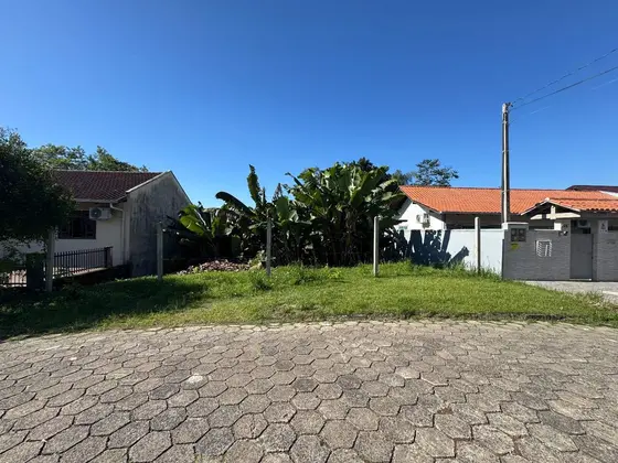 Terreno no Velha