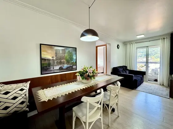Apartamento no Velha Central