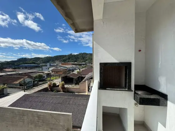 Apartamento no Velha Central